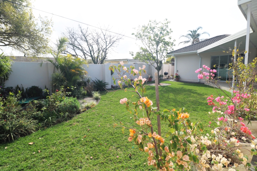 3 Bedroom Property for Sale in Beacon Bay Eastern Cape